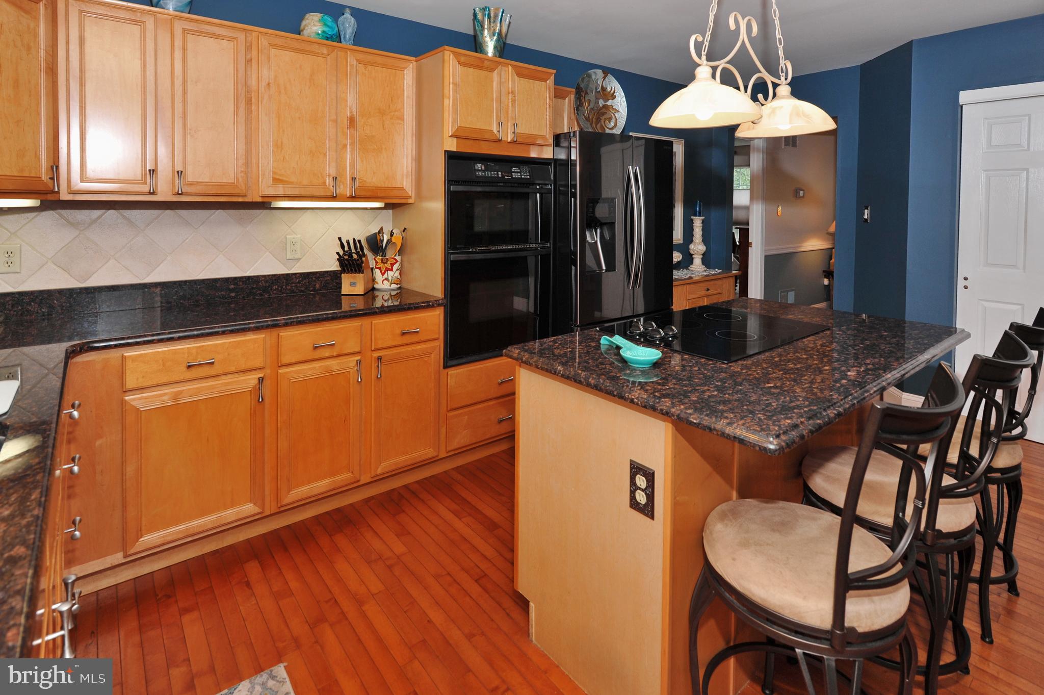 LINFIELD FARMS - Residential