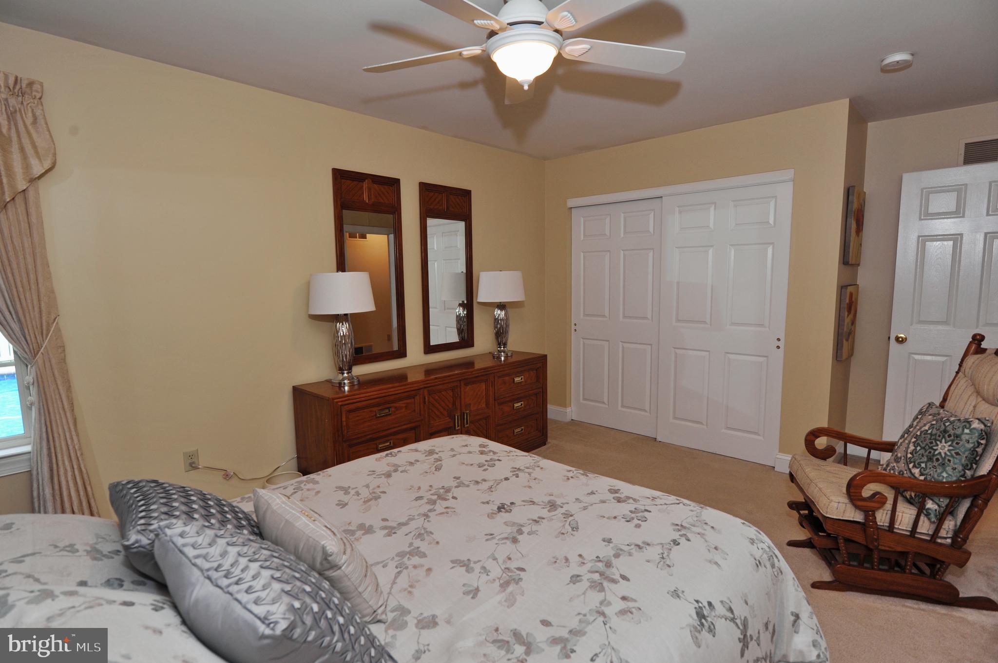 LINFIELD FARMS - Residential