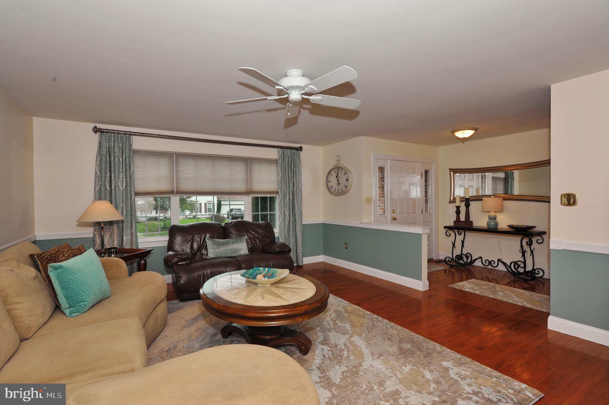 LINFIELD FARMS - Residential