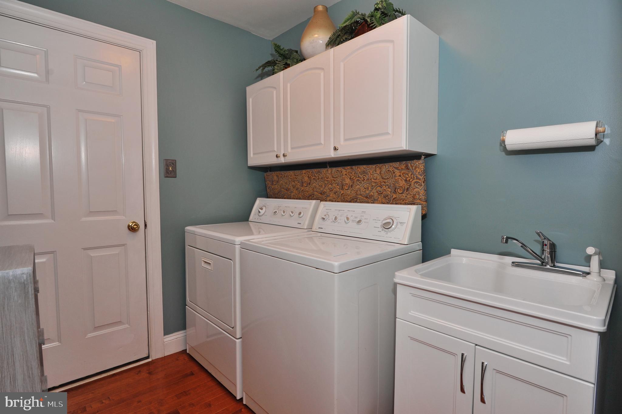 LINFIELD FARMS - Residential