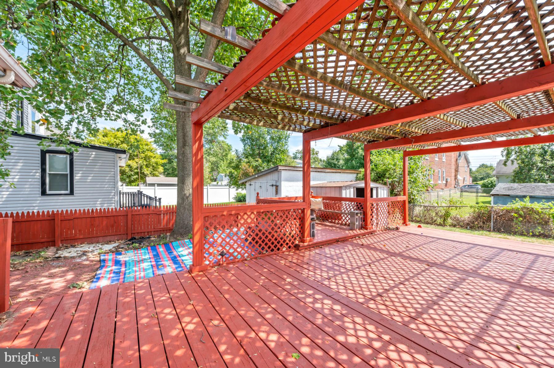 MANOR PARK - Residential