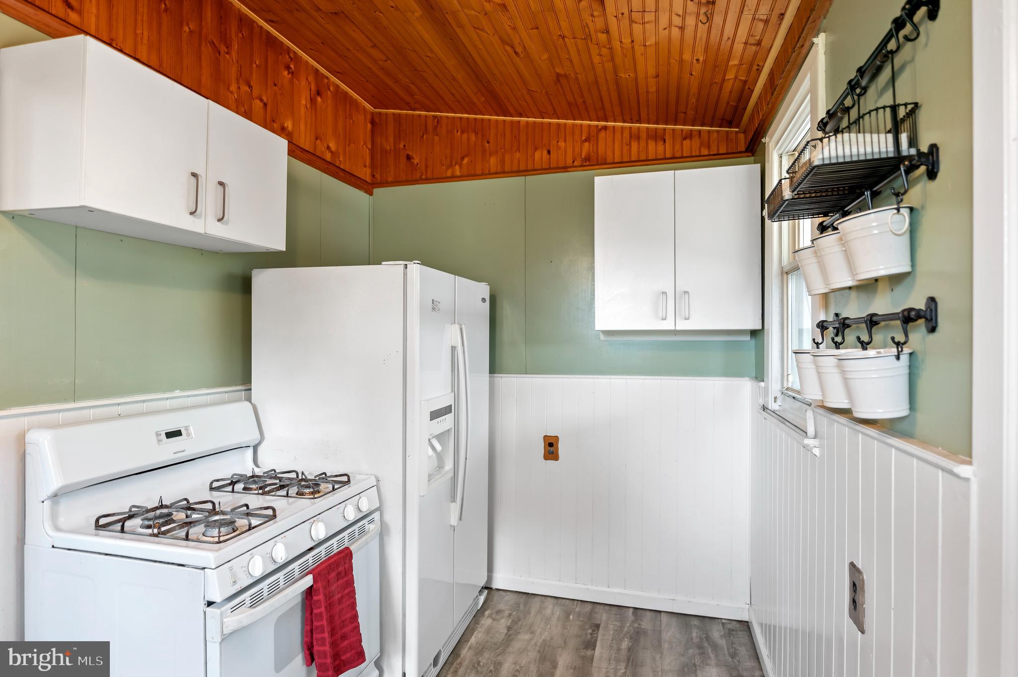 MANOR PARK - Residential