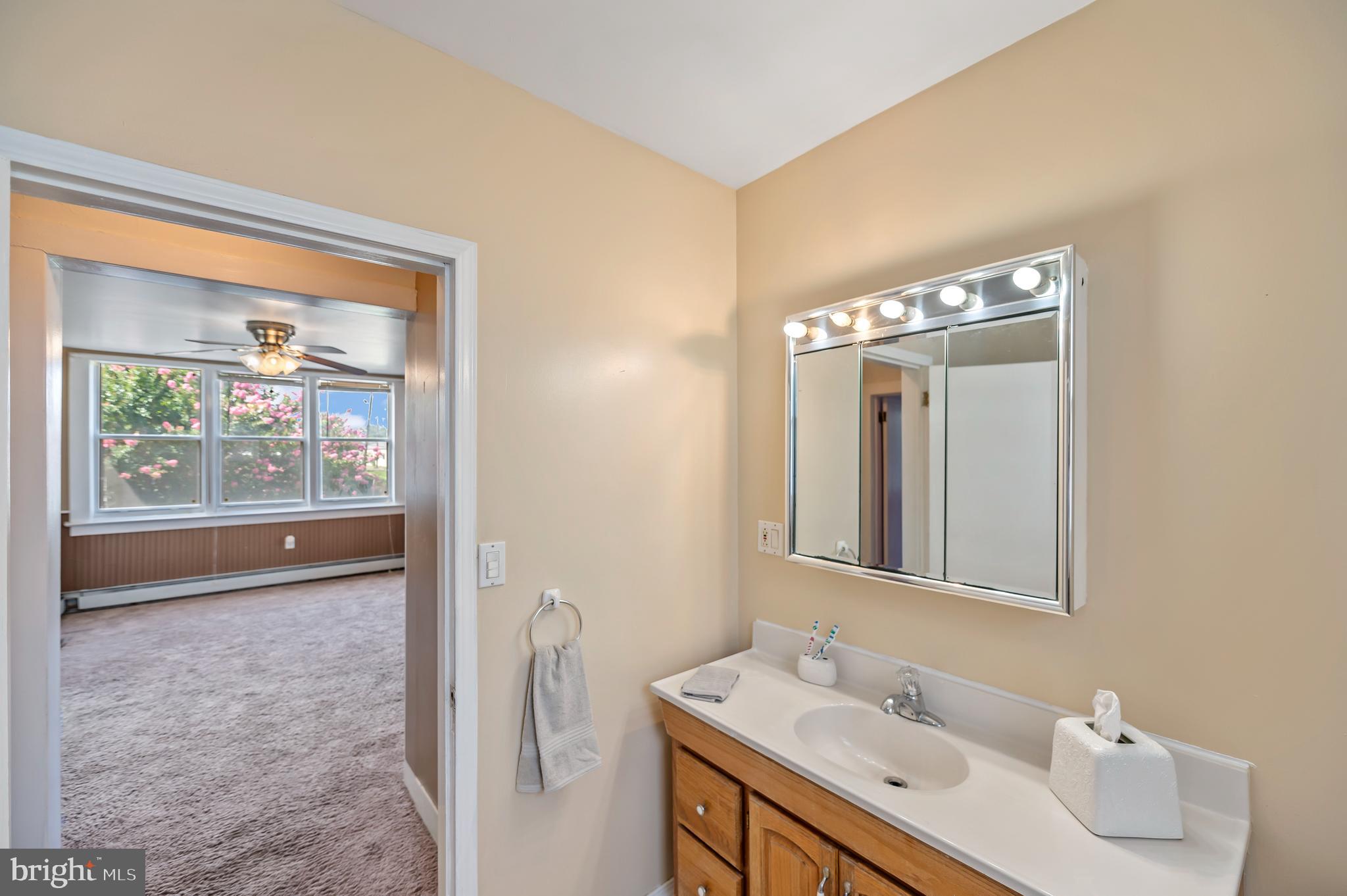 MANOR PARK - Residential