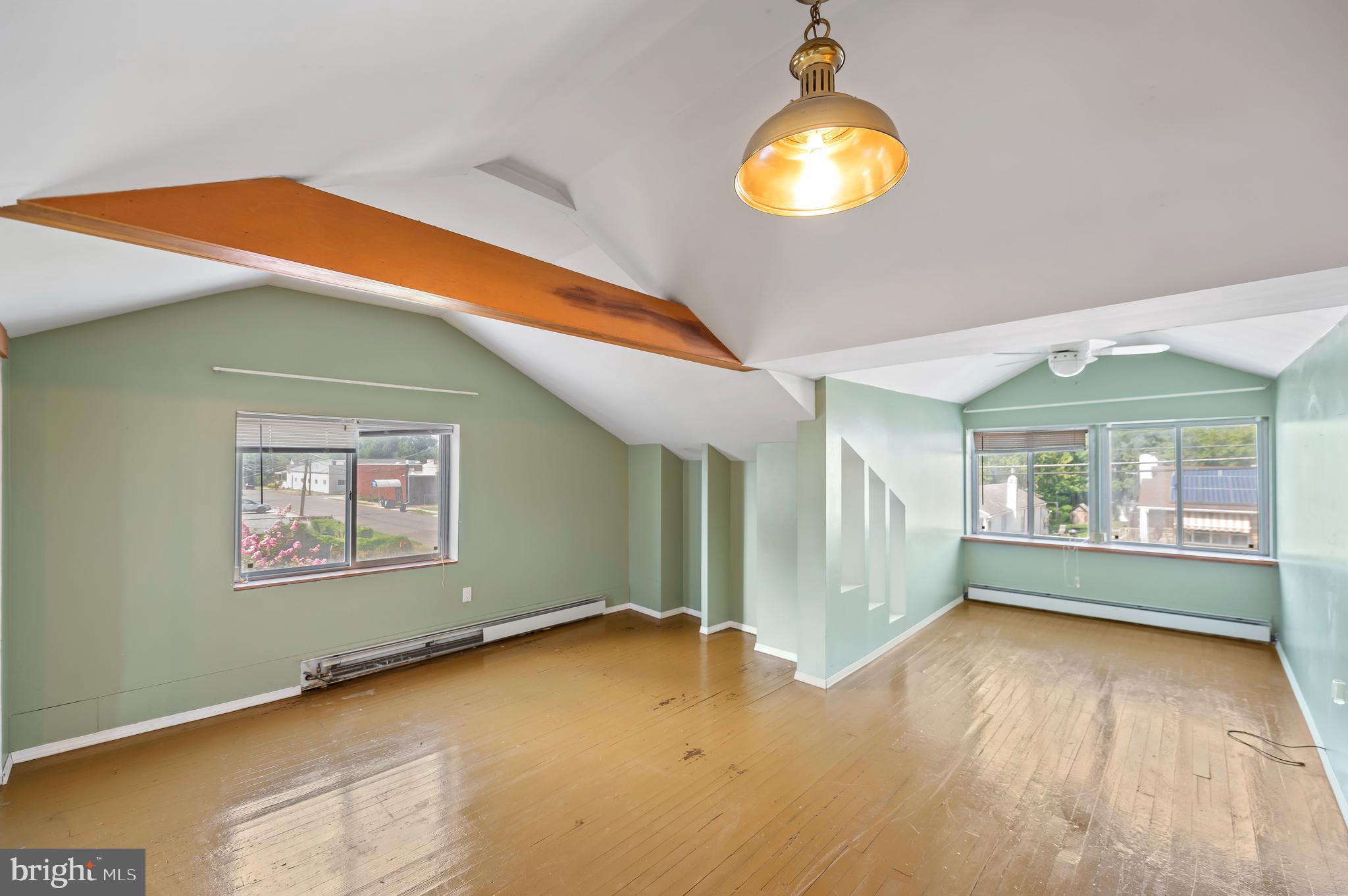 MANOR PARK - Residential