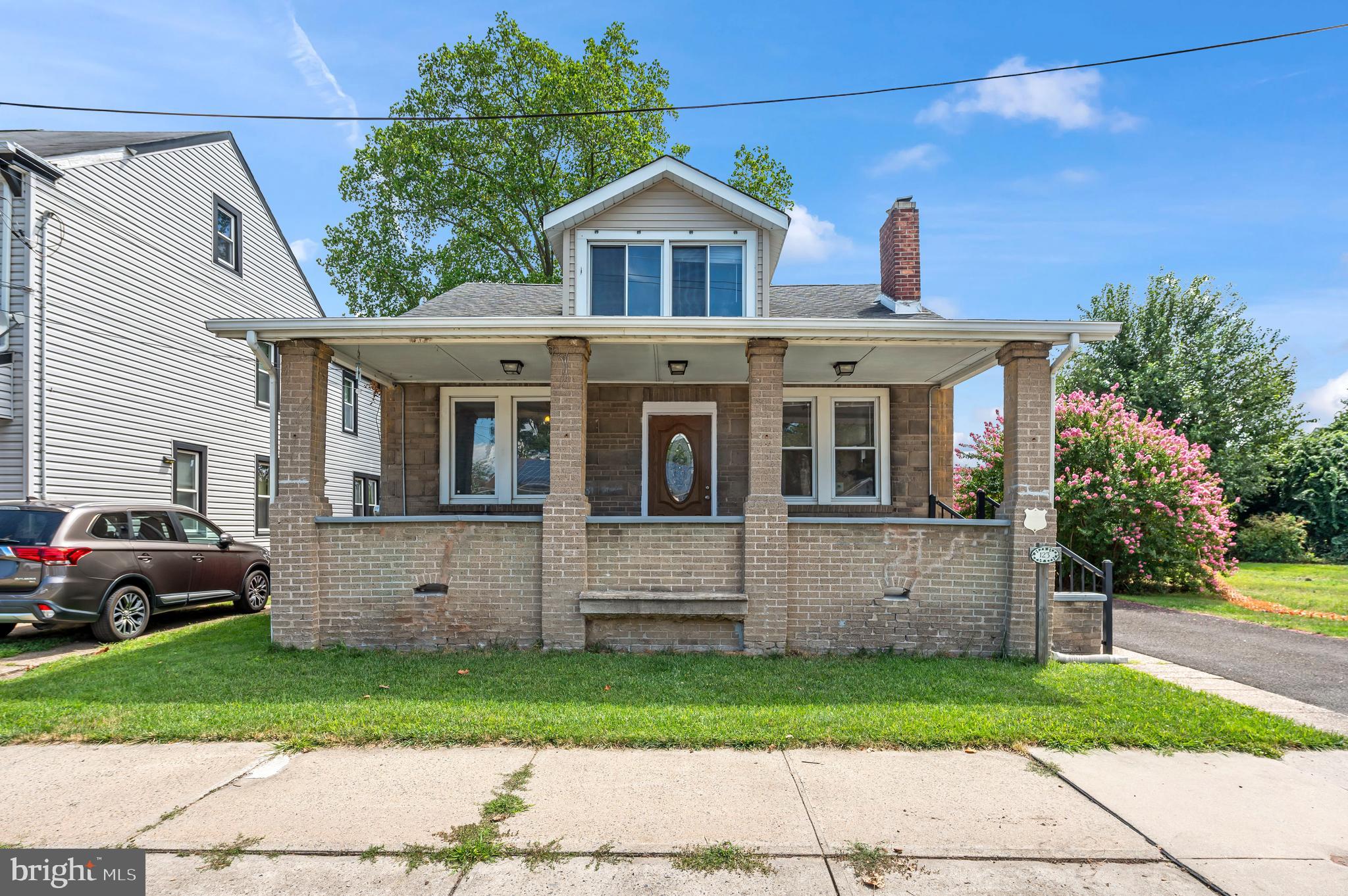 MANOR PARK - Residential