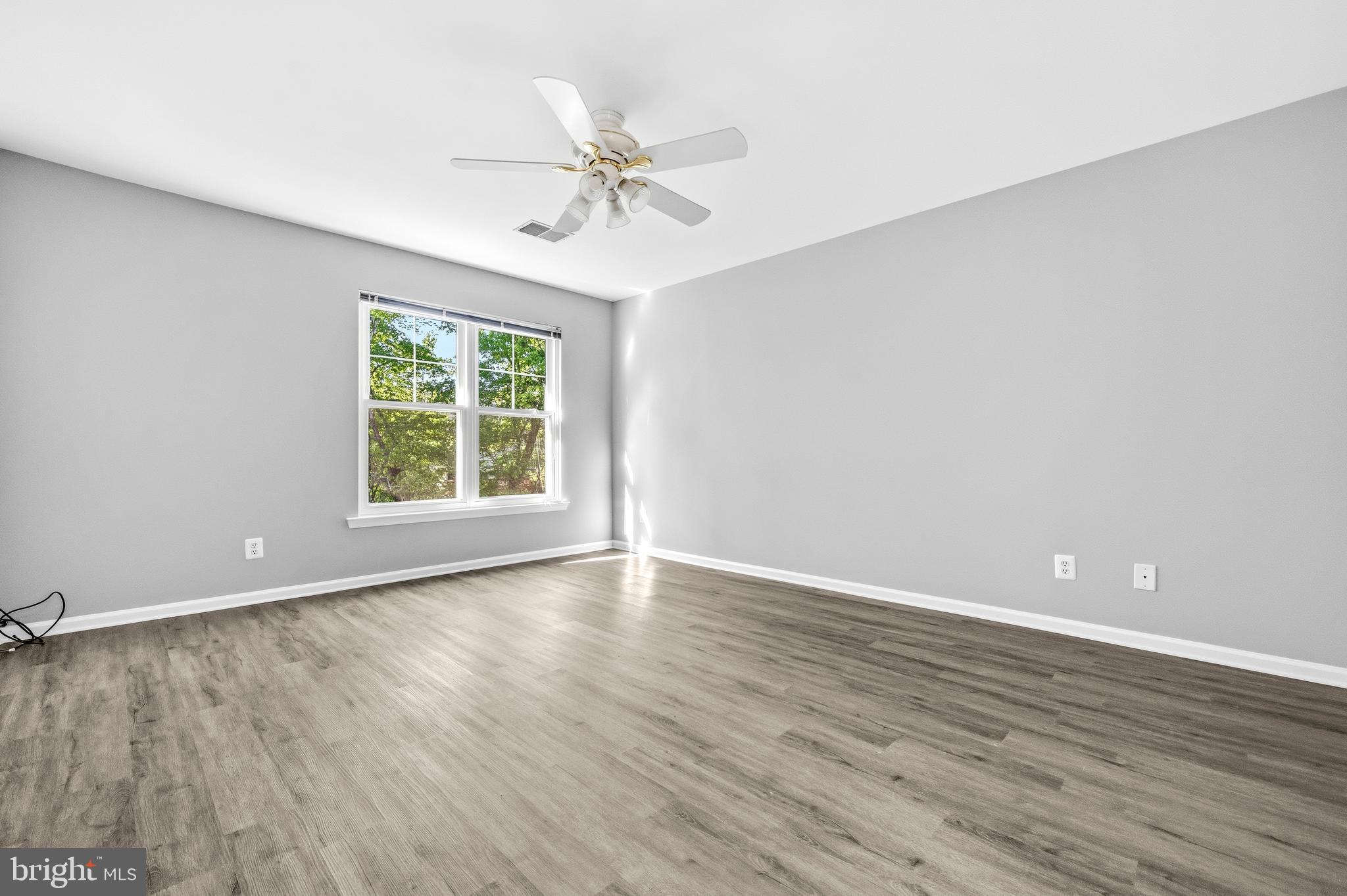 BROADLANDS - Residential