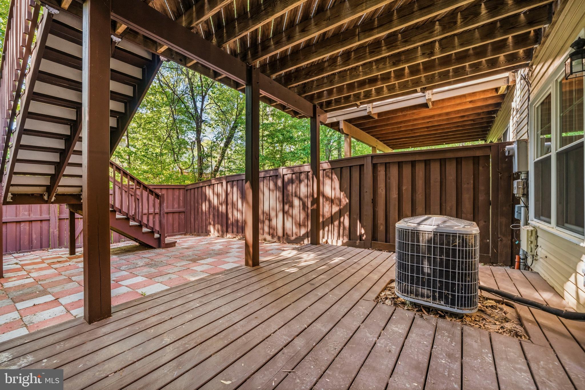 BROADLANDS - Residential