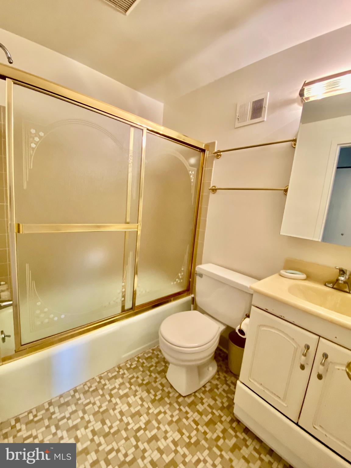 THOMAS CHOICE - Residential