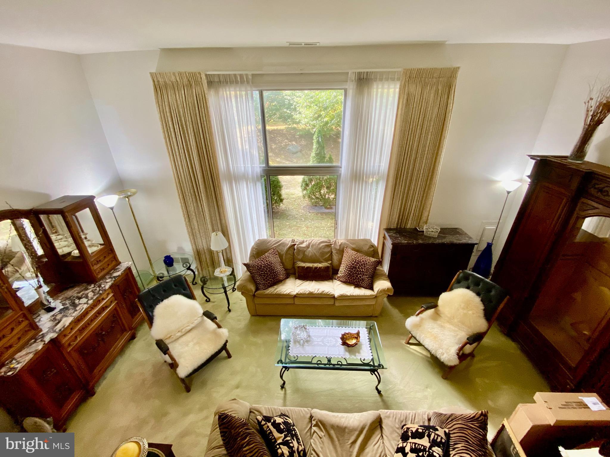 THOMAS CHOICE - Residential