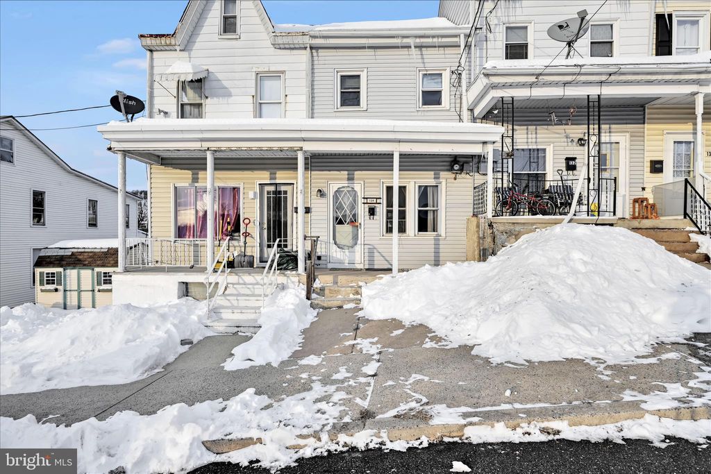 Photo of 134 Pennsylvania Avenue, SCHUYLKILL HAVEN, PA 17972 (MLS # PASK2025382)