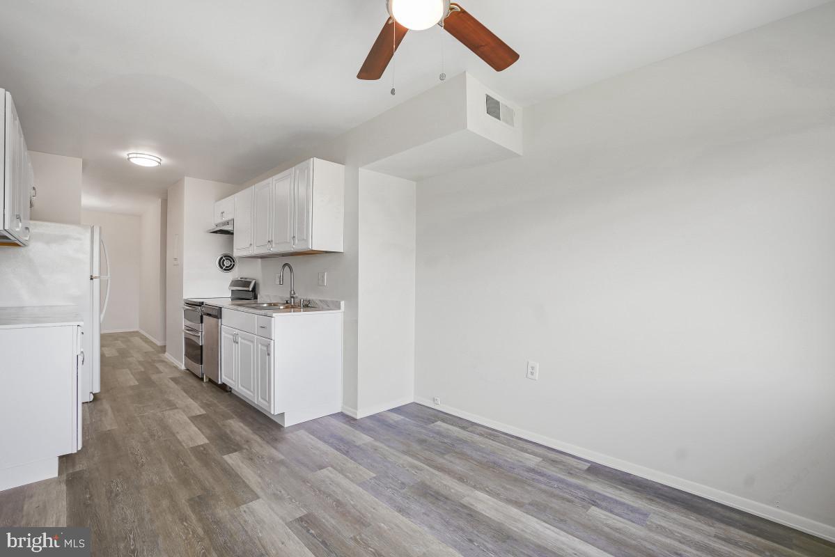 454 GIRARD STREET 373