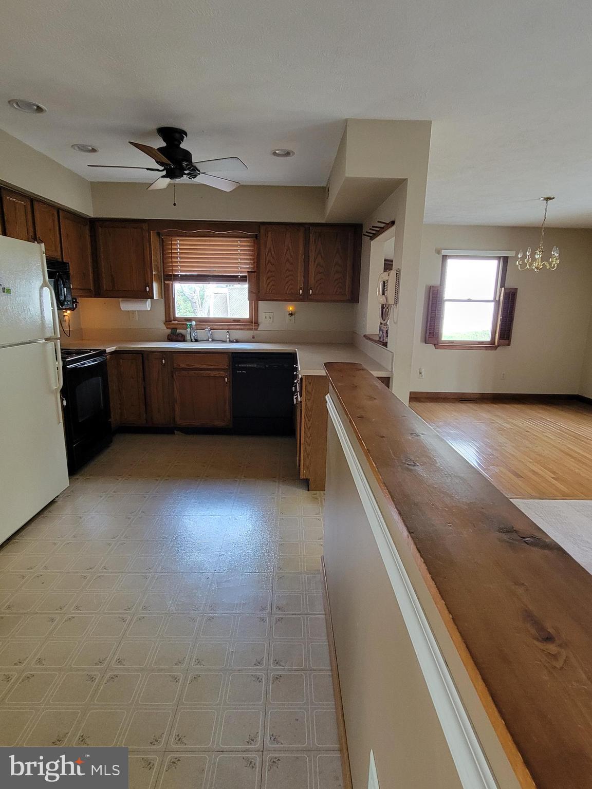 LAKE OF THE WOODS - Residential