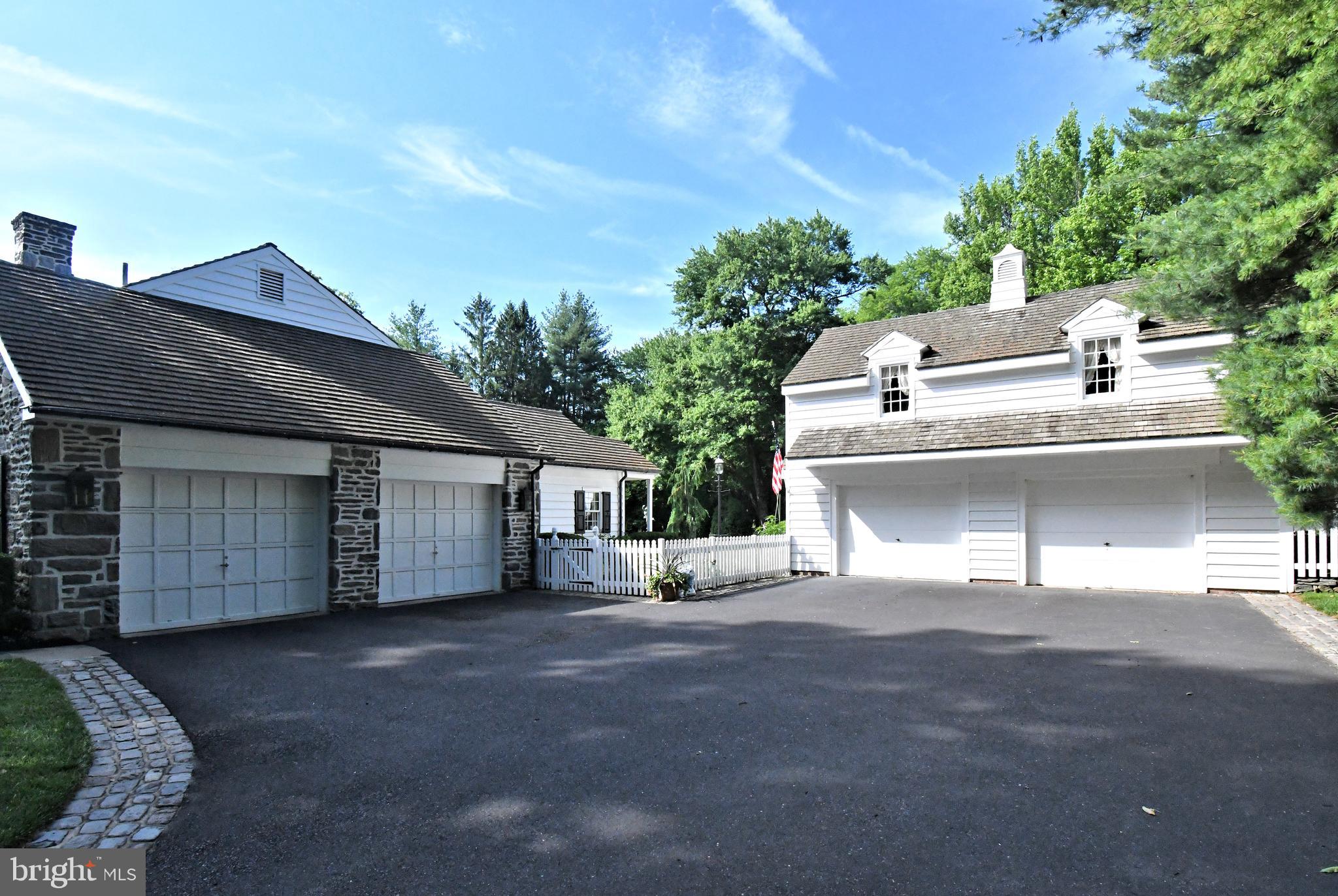 896 E TOWNSHIP LINE ROAD