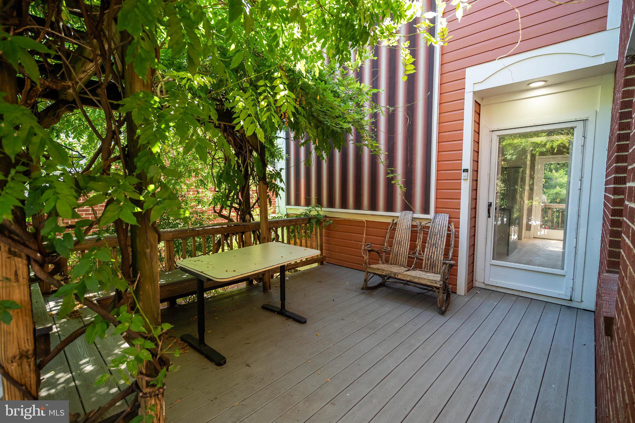 241 EDWARDS FERRY ROAD NE