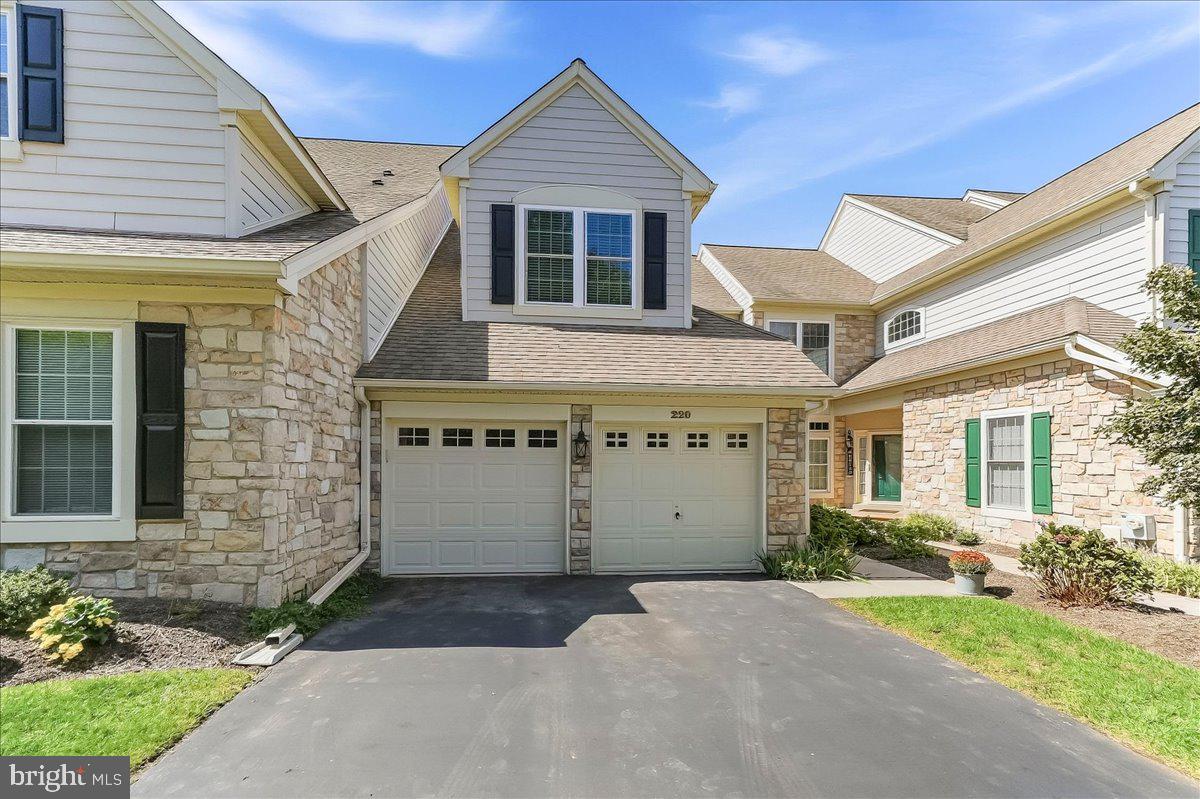 220 GREENBRIAR DRIVE