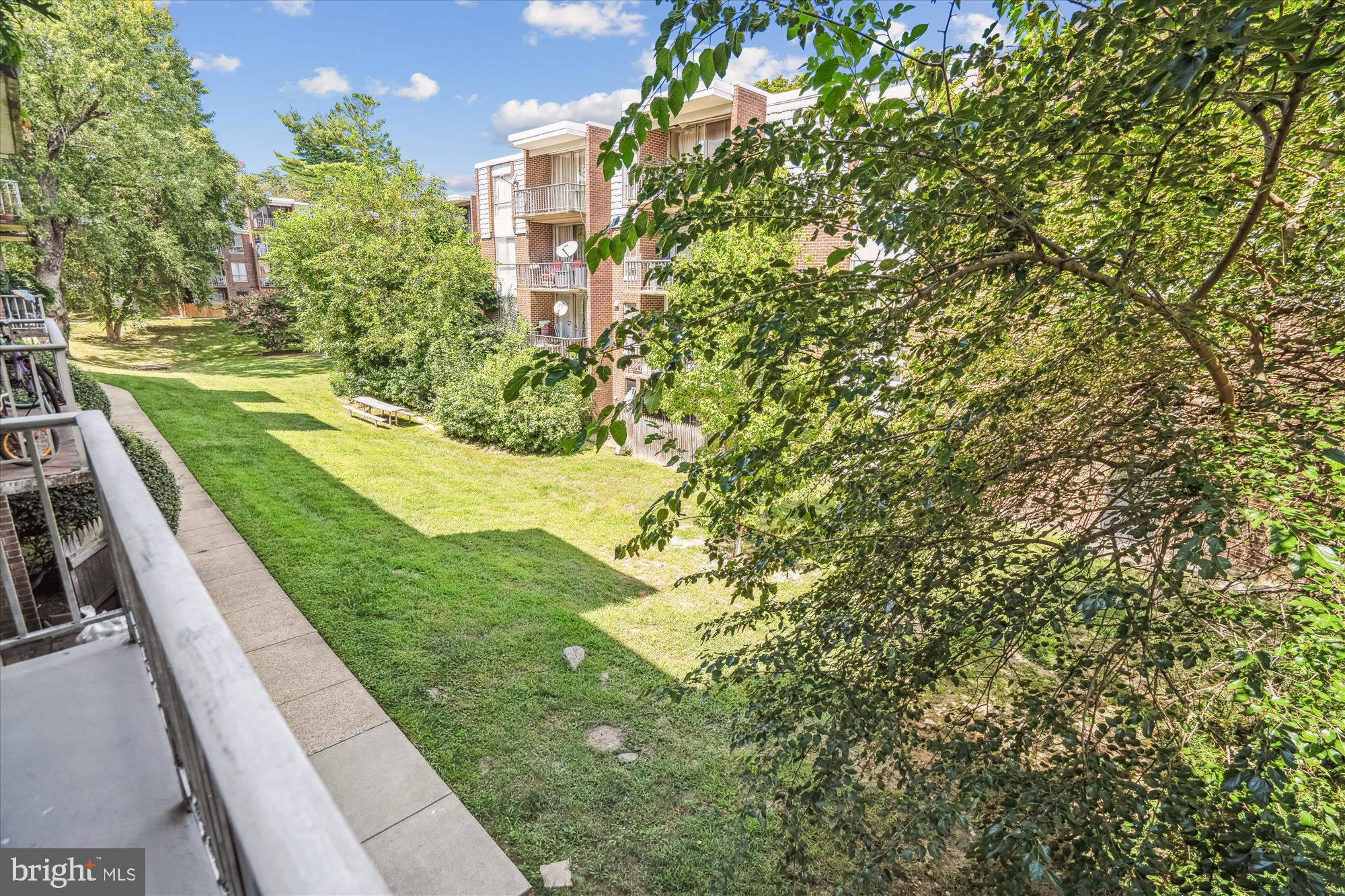 GRAND BEL - Residential