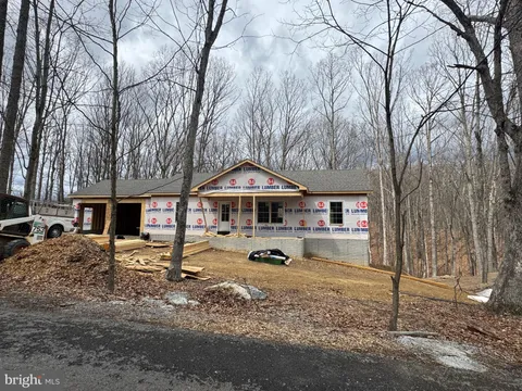 Ashley Court, Shanks, WV MLS: WVHS2005476