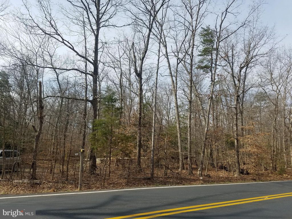 Photo of 7285 Billingsley Road, BRYANS ROAD, MD 20616 (MLS # MDCH2048760)