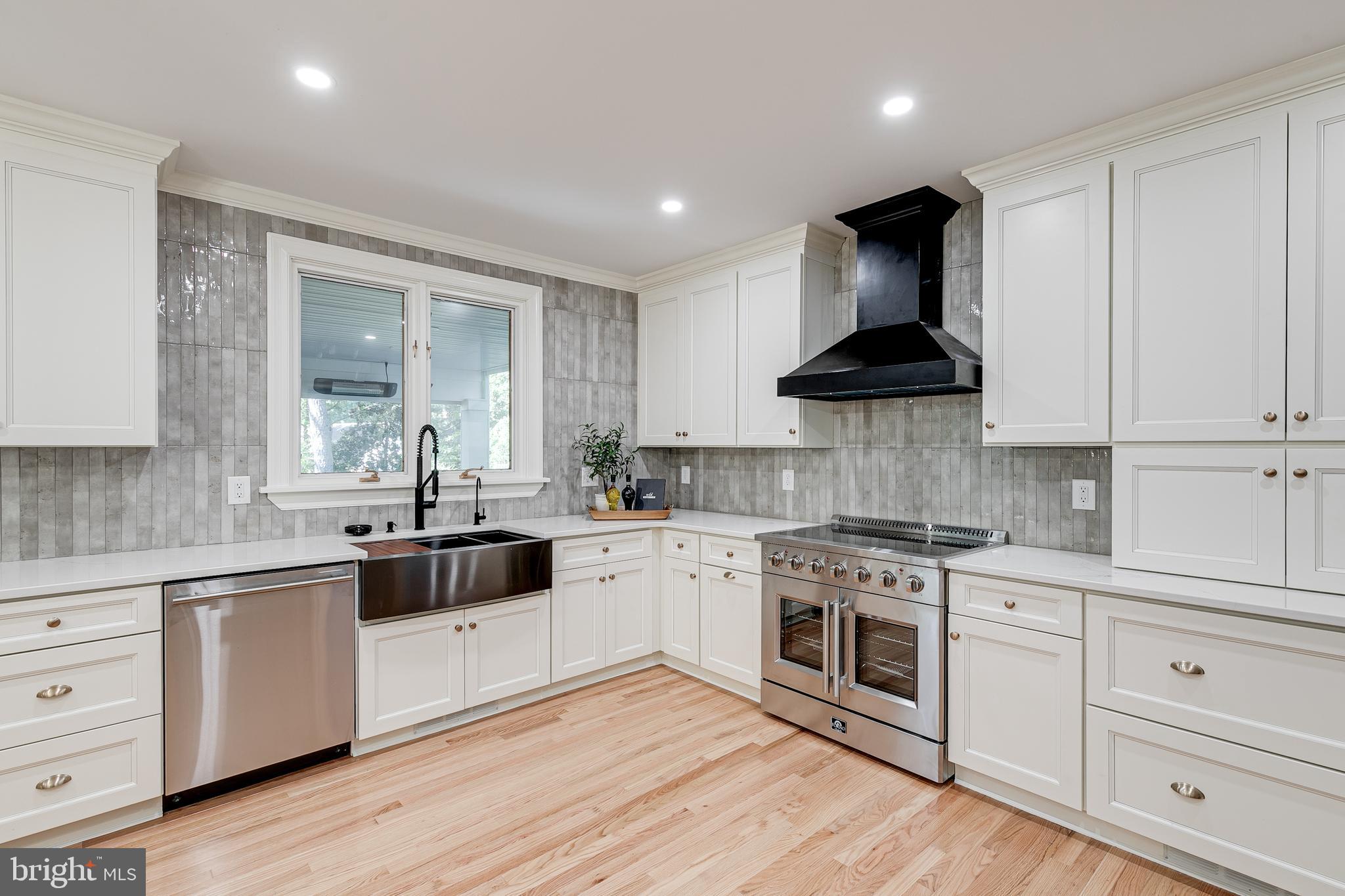 SLEEPY HOLLOW FO - Residential