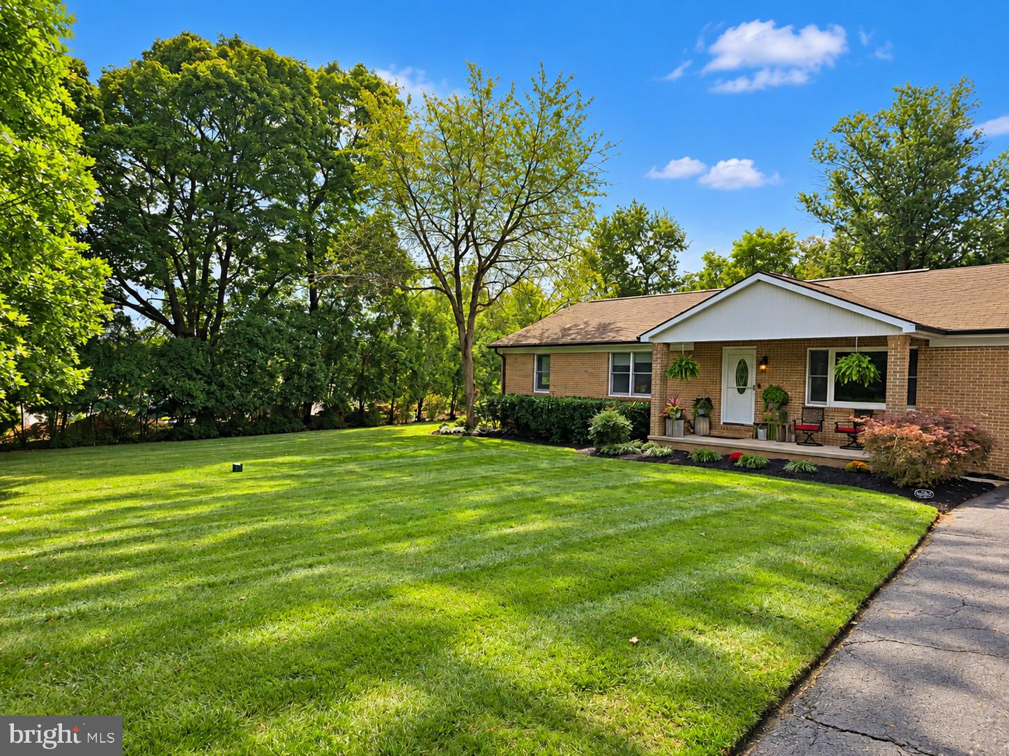 6020 BARTONSVILLE ROAD