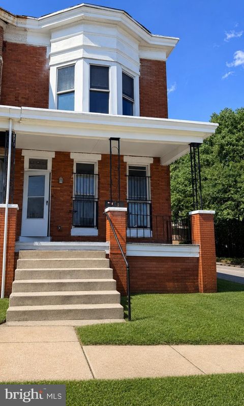 Townhouse For Sale - 2946 Presstman Street<br/> BALTIMORE, MD 21216