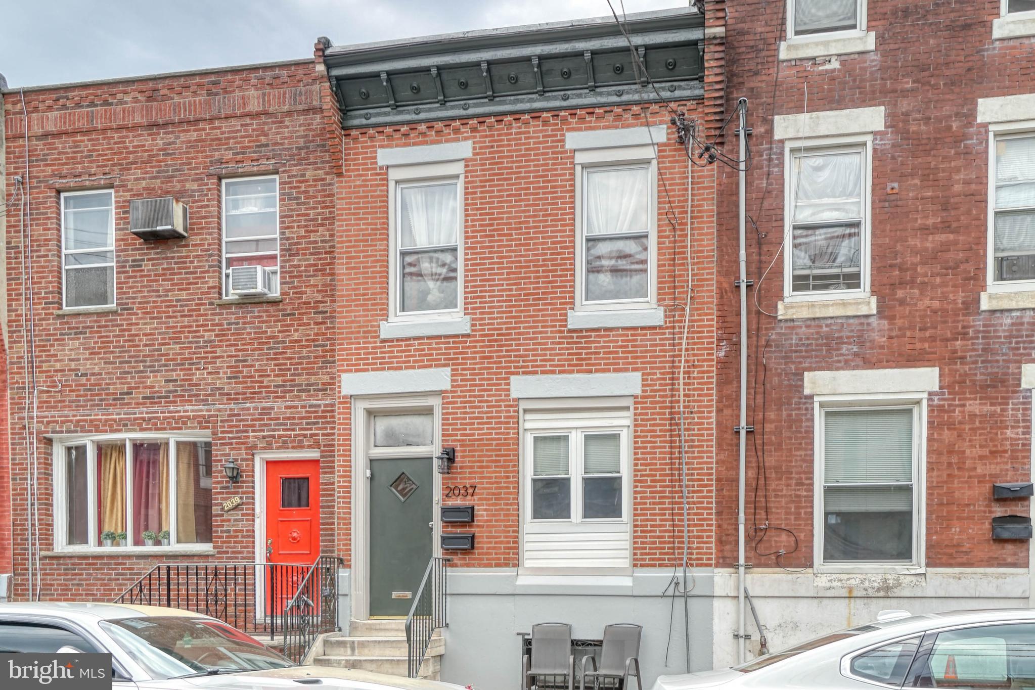 POINT BREEZE - Residential Income