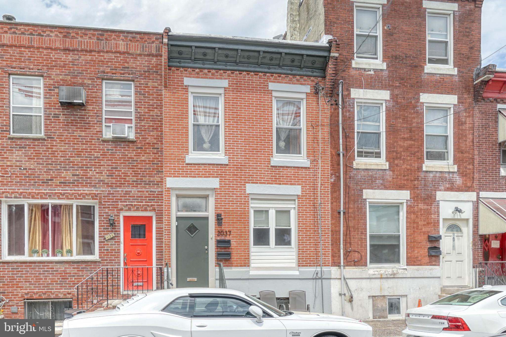 POINT BREEZE - Residential Income