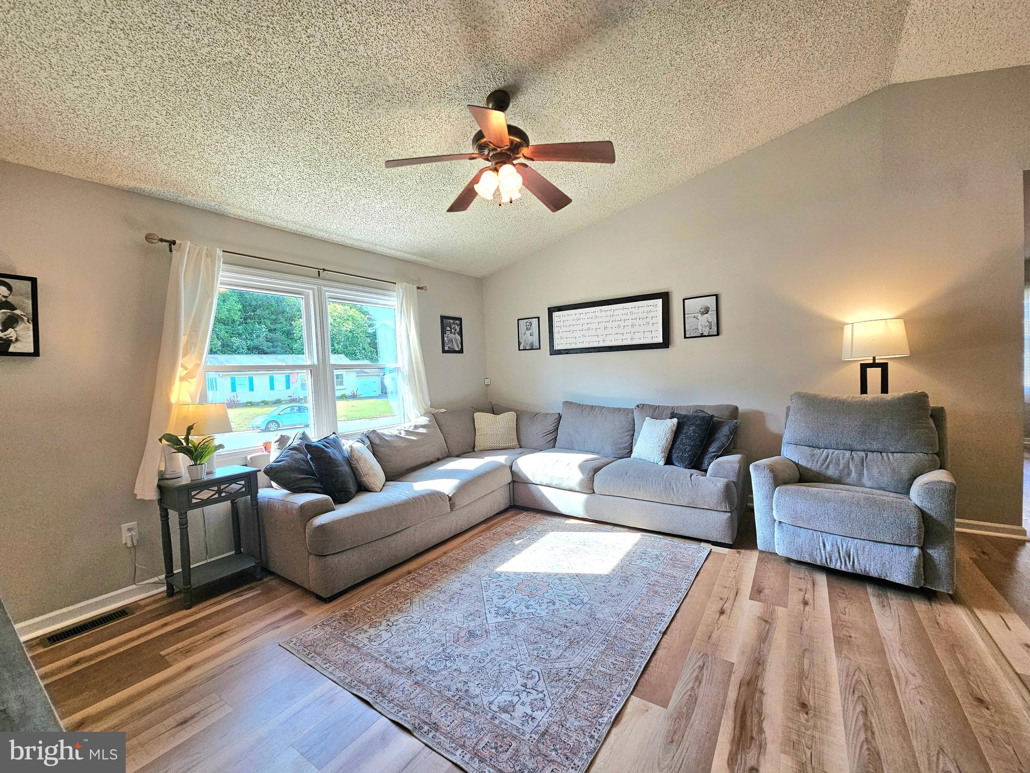 SCHUMAKER GLEN - Residential