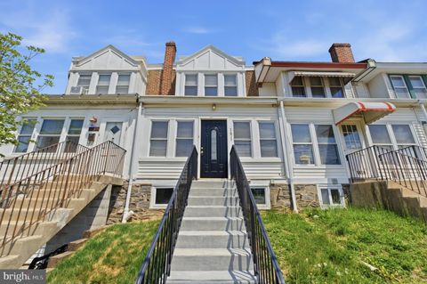 Photo of 1471 Lawrence Road, HAVERTOWN, PA 19083 (MLS # PADE2113582)