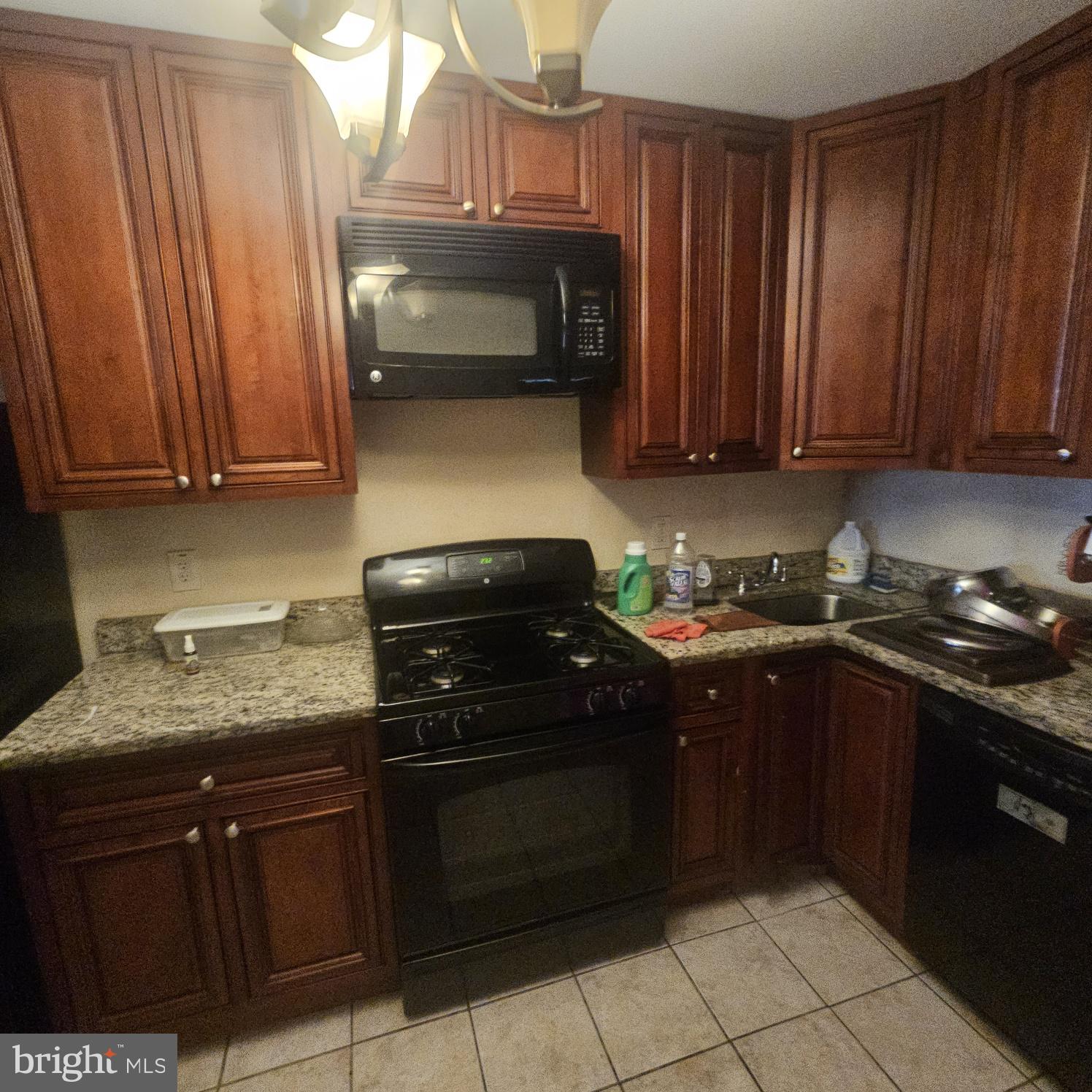 MIDDLE EAST - Residential