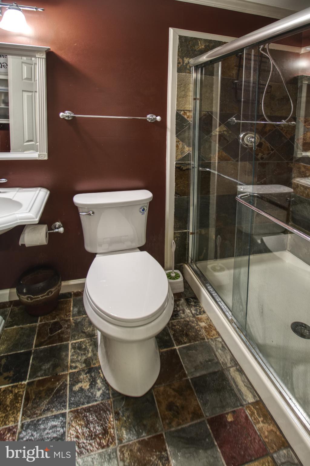 WHITTIER POND - Residential