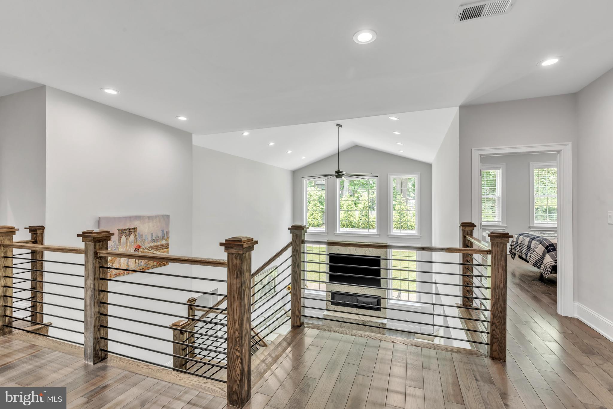 ROCKY HILL - Residential
