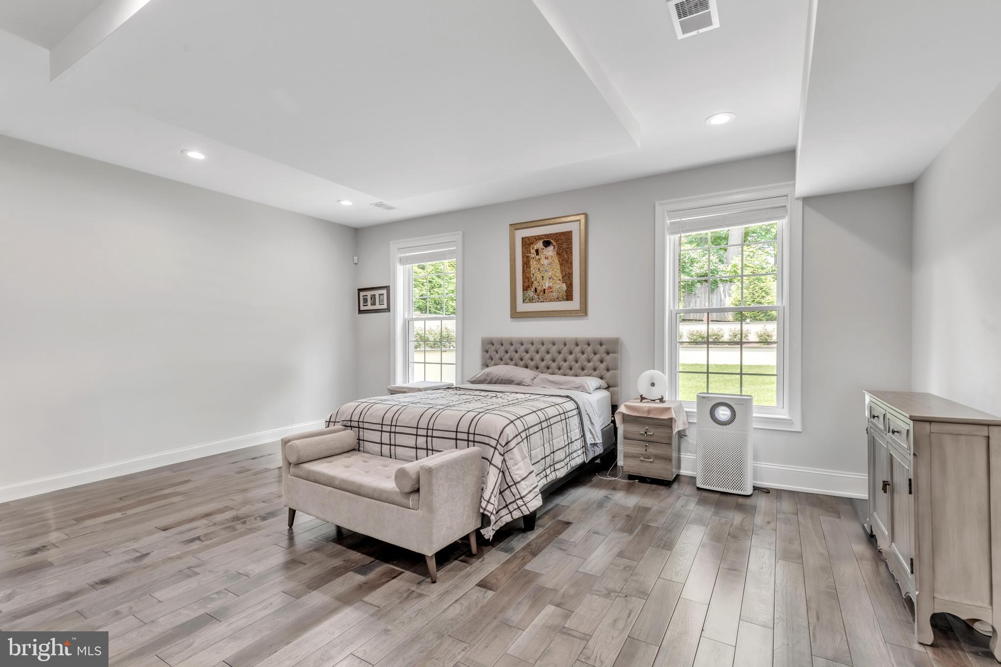 ROCKY HILL - Residential