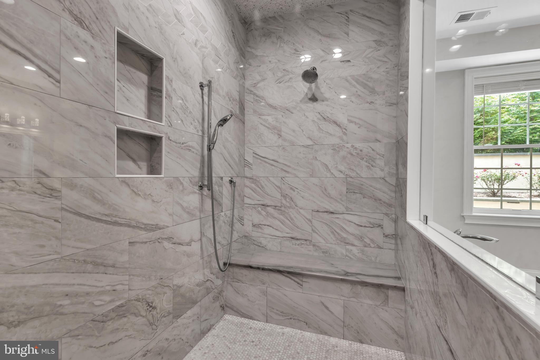 ROCKY HILL - Residential