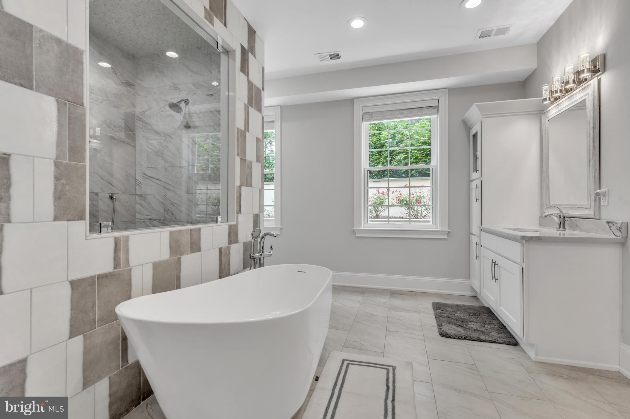 ROCKY HILL - Residential