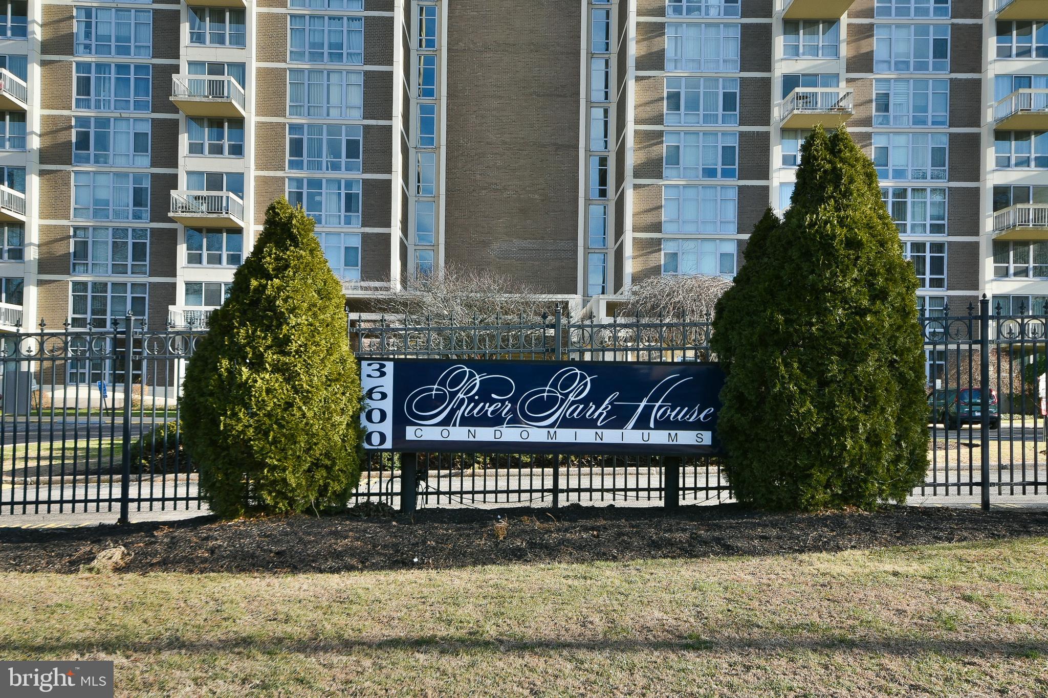 WYNNEFIELD HEIGHTS - Residential