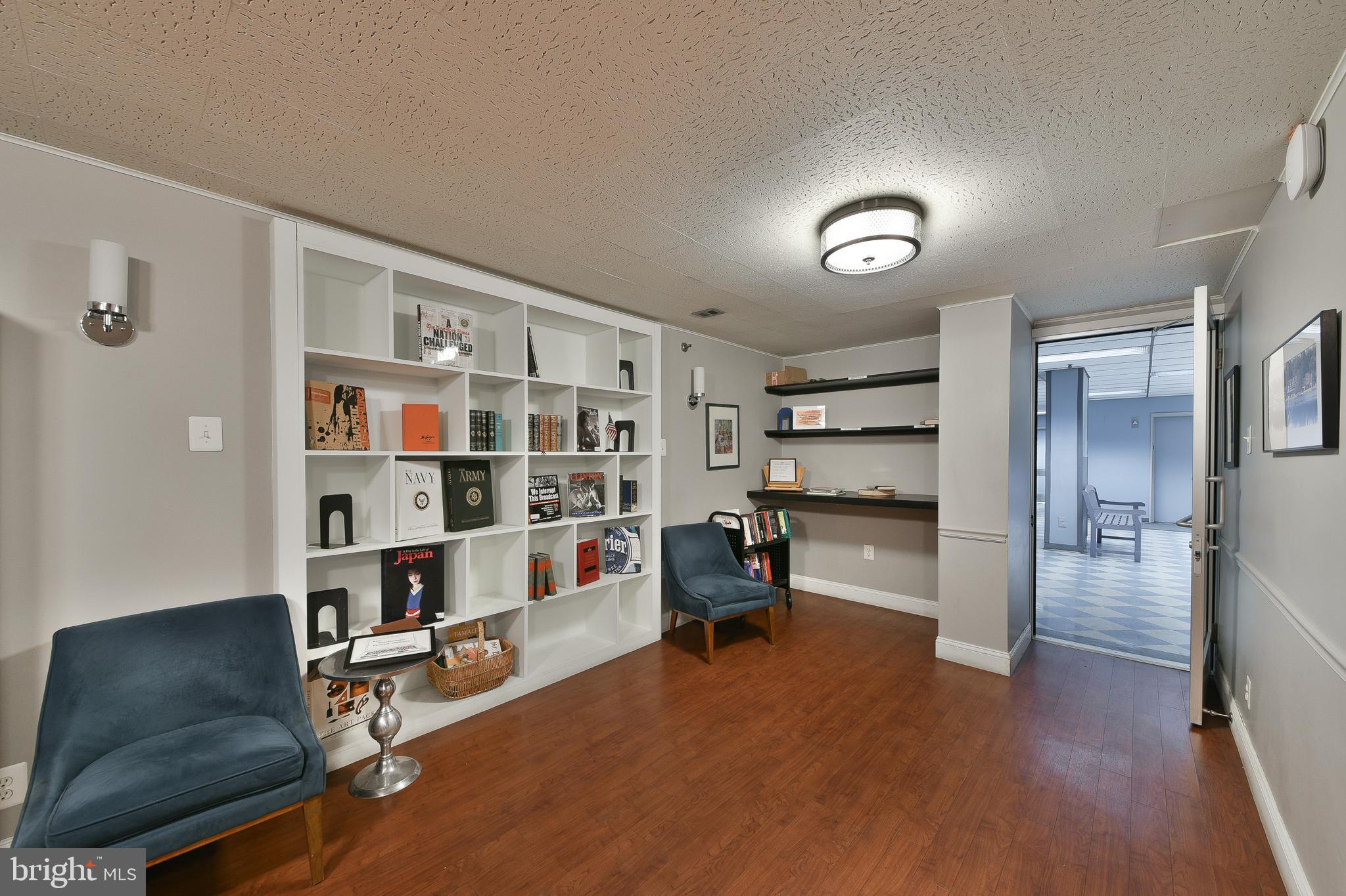 WYNNEFIELD HEIGHTS - Residential