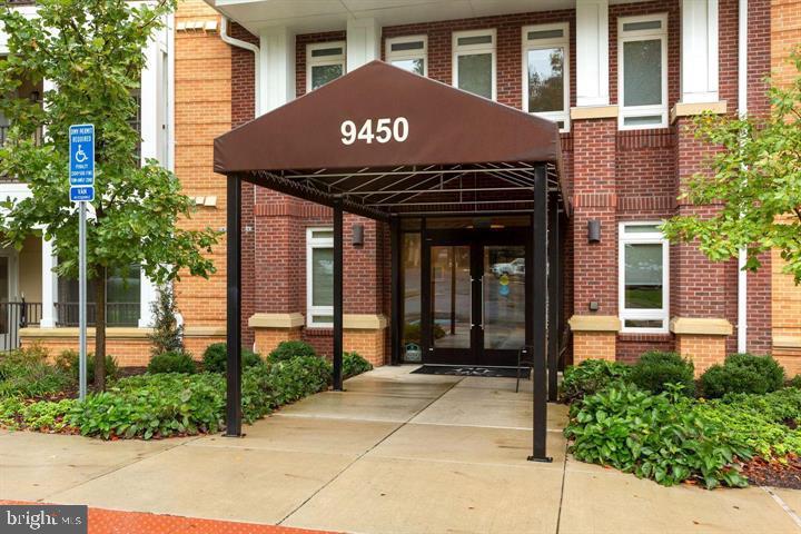 ENCLAVE - Residential Lease