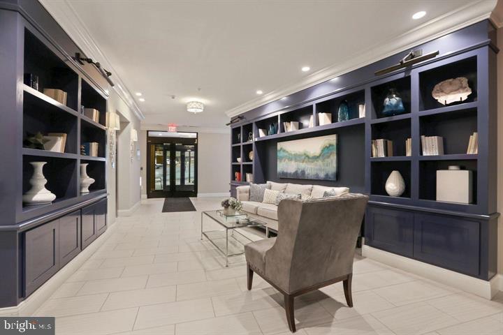 ENCLAVE - Residential Lease