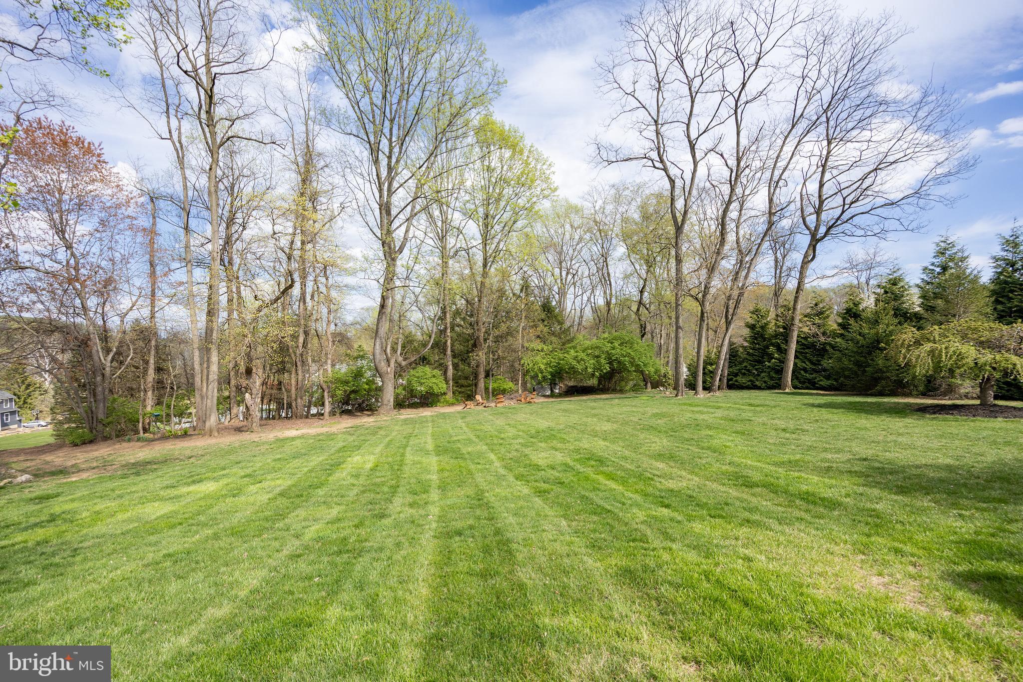 108 WOODED ACRES LANE