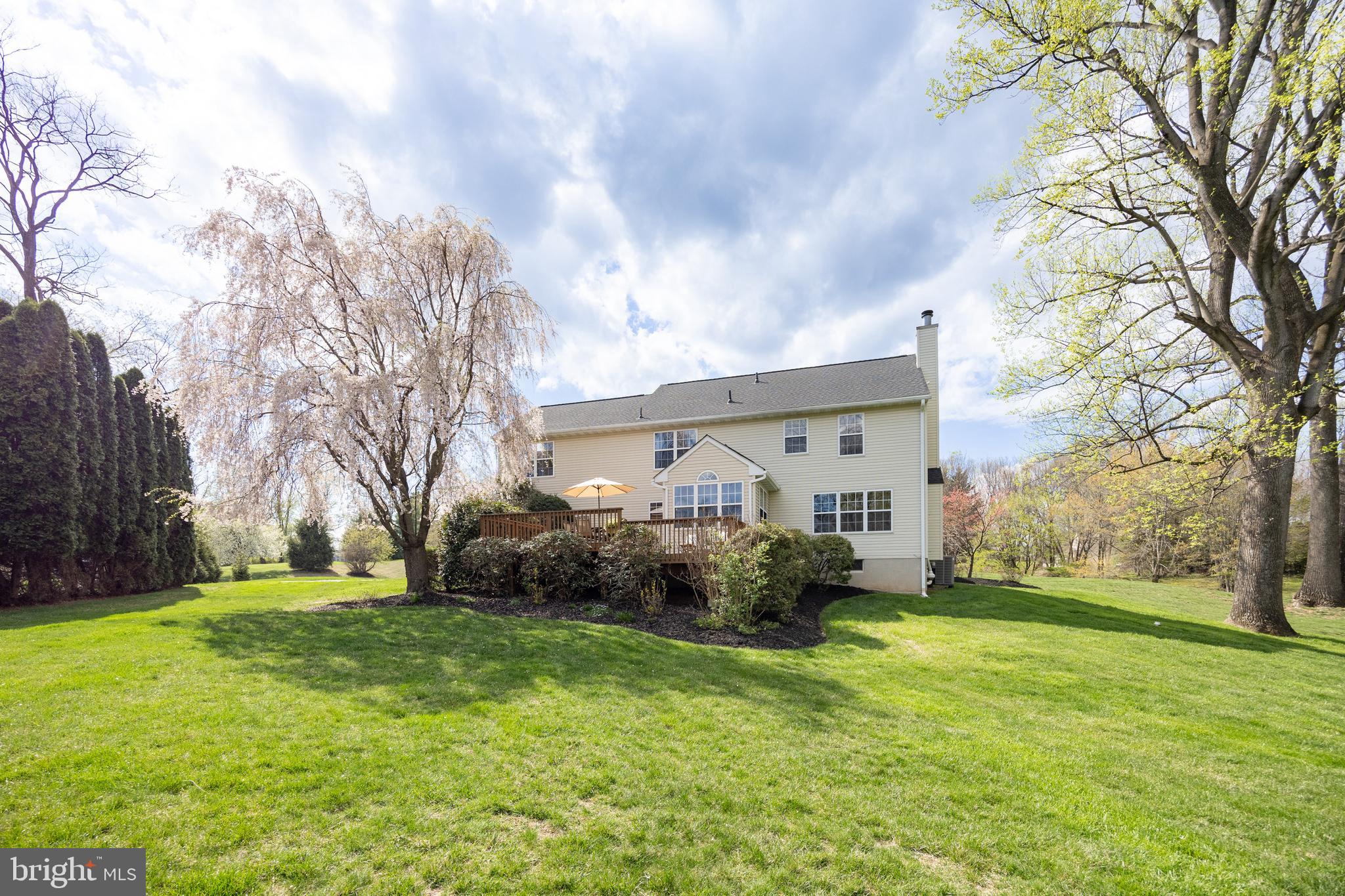 108 WOODED ACRES LANE