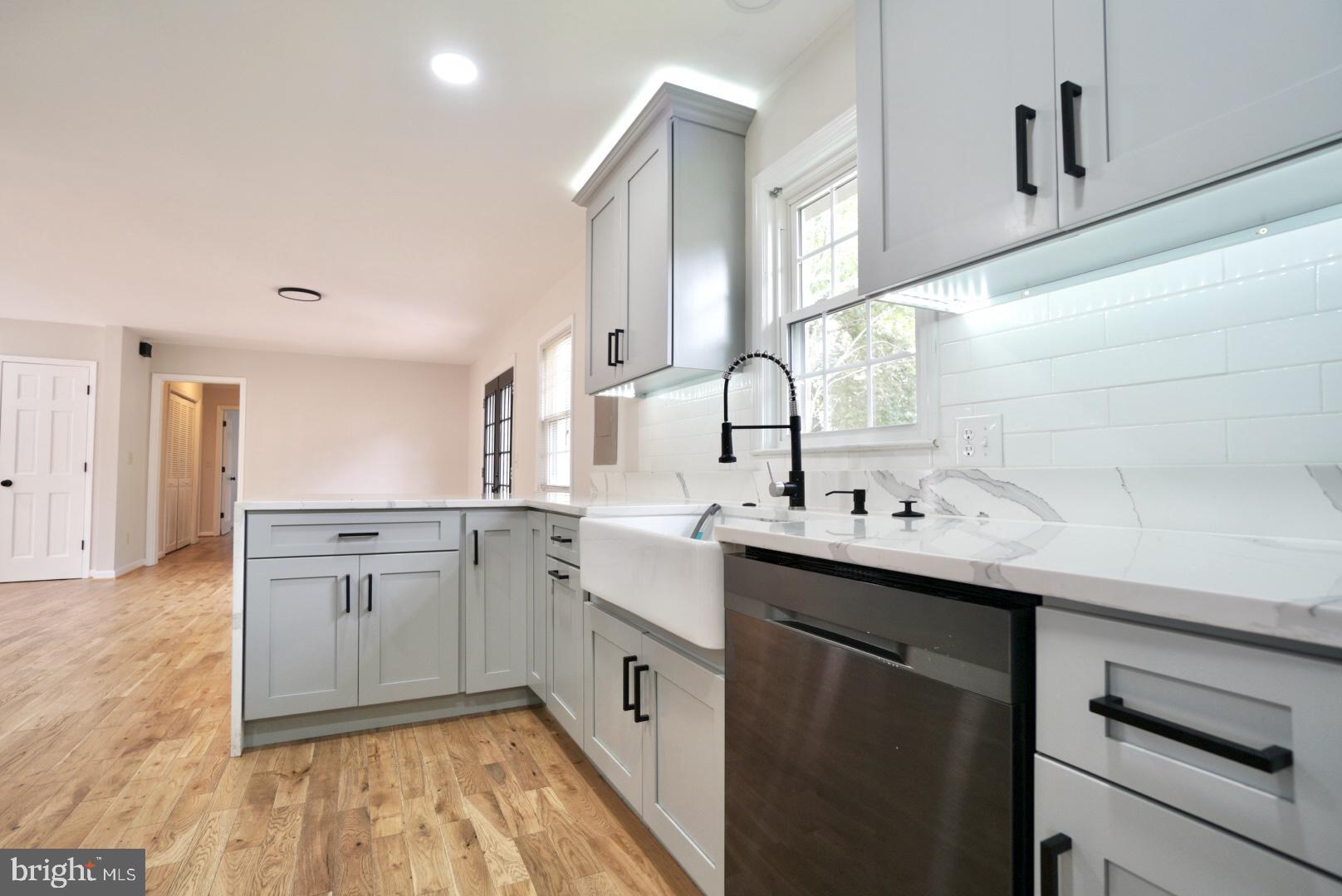 MONTCLAIR - Residential Lease