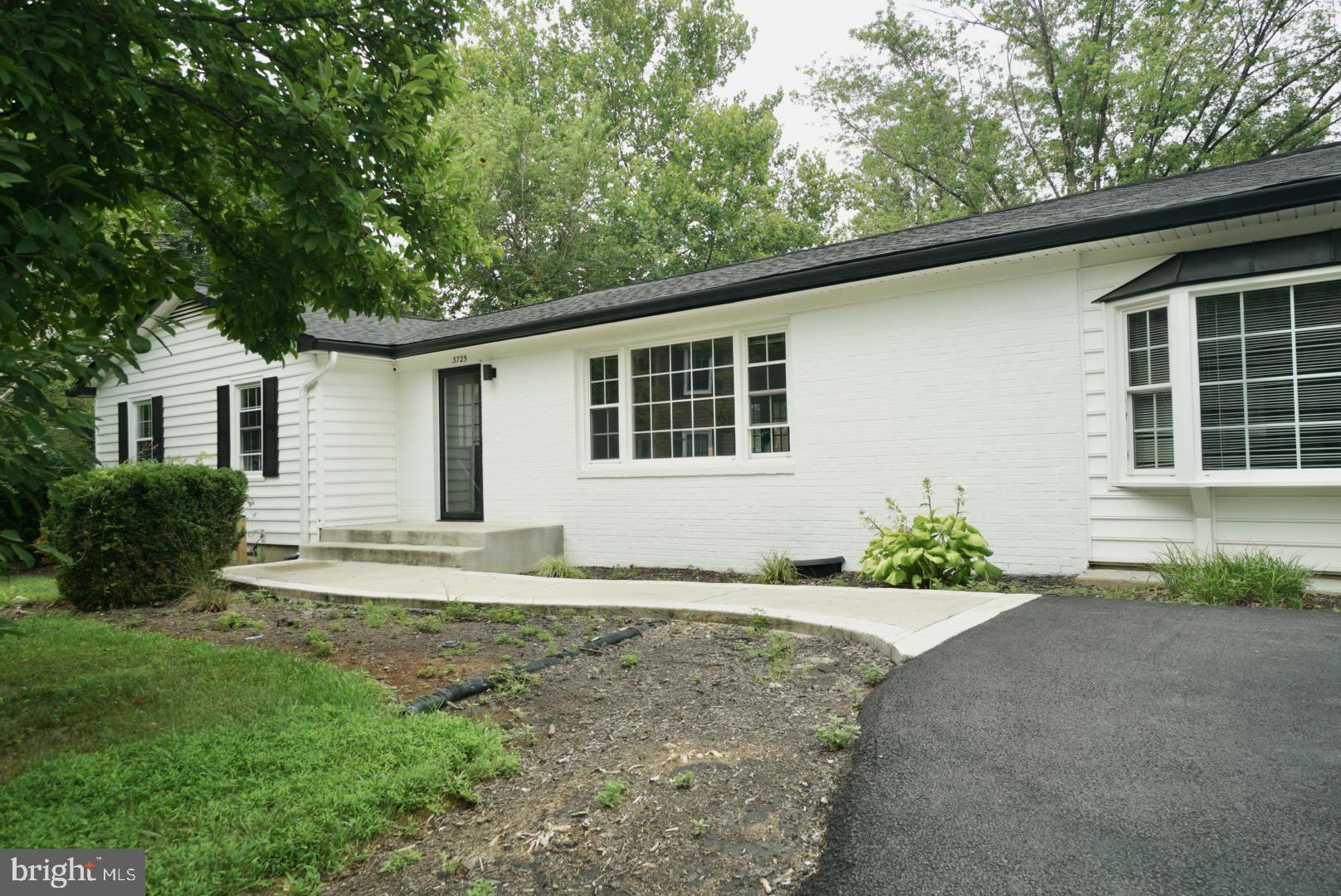 MONTCLAIR - Residential Lease