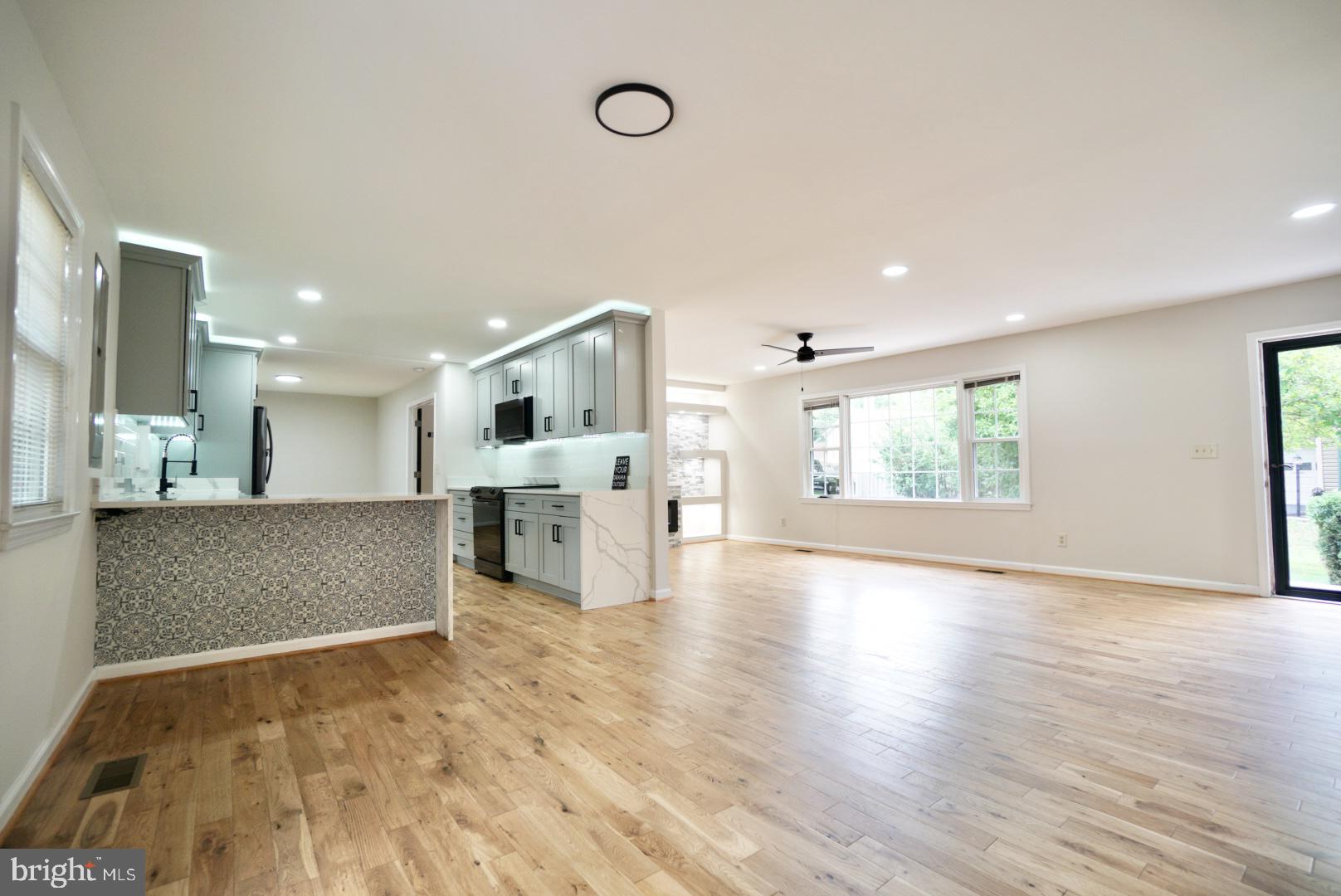 MONTCLAIR - Residential Lease