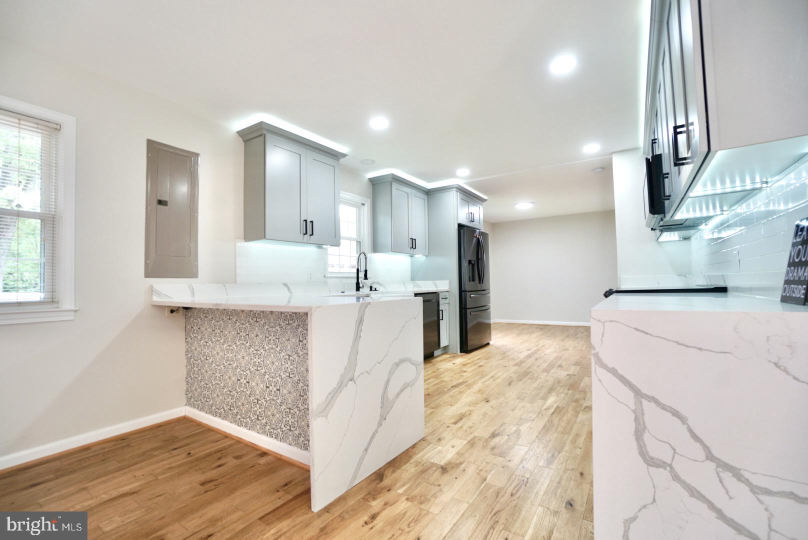 MONTCLAIR - Residential Lease