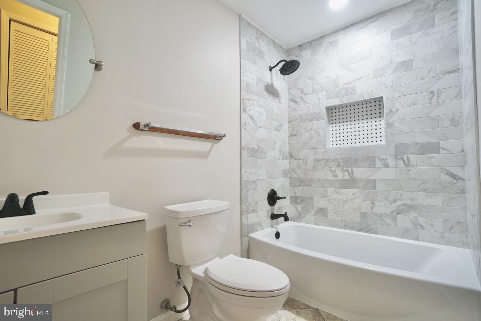 MONTCLAIR - Residential Lease