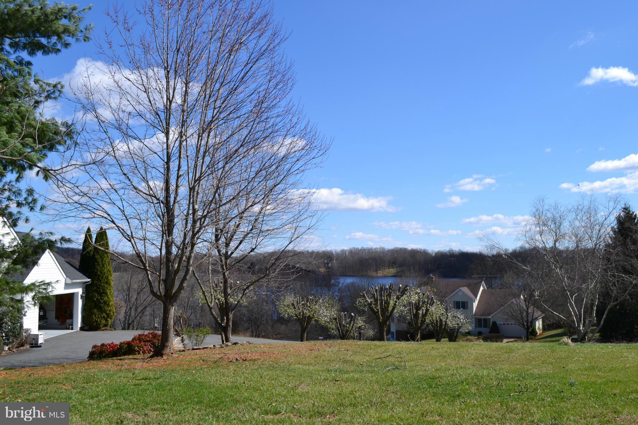 OVERLOOK HEIGHTS - Residential