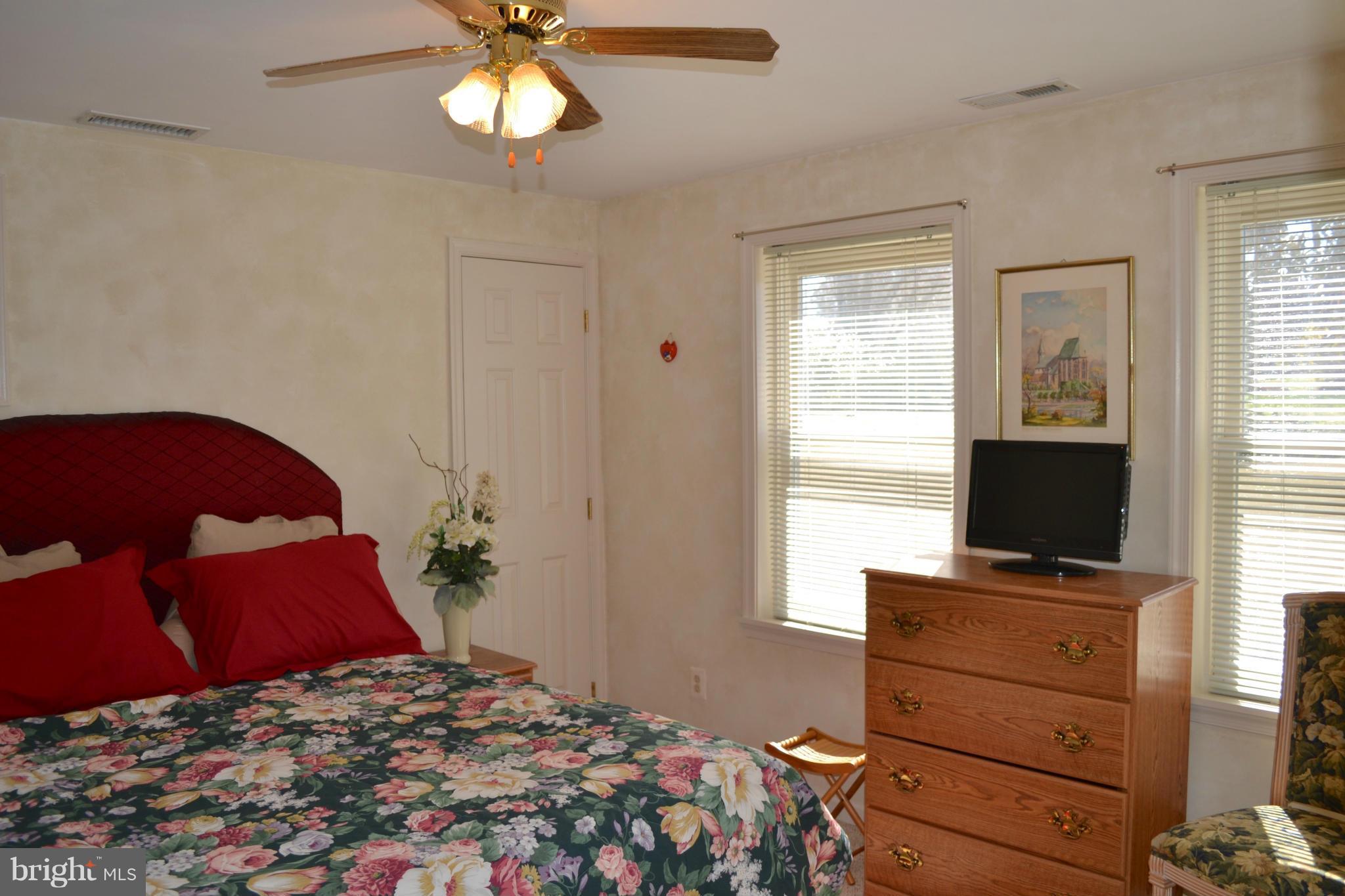 OVERLOOK HEIGHTS - Residential