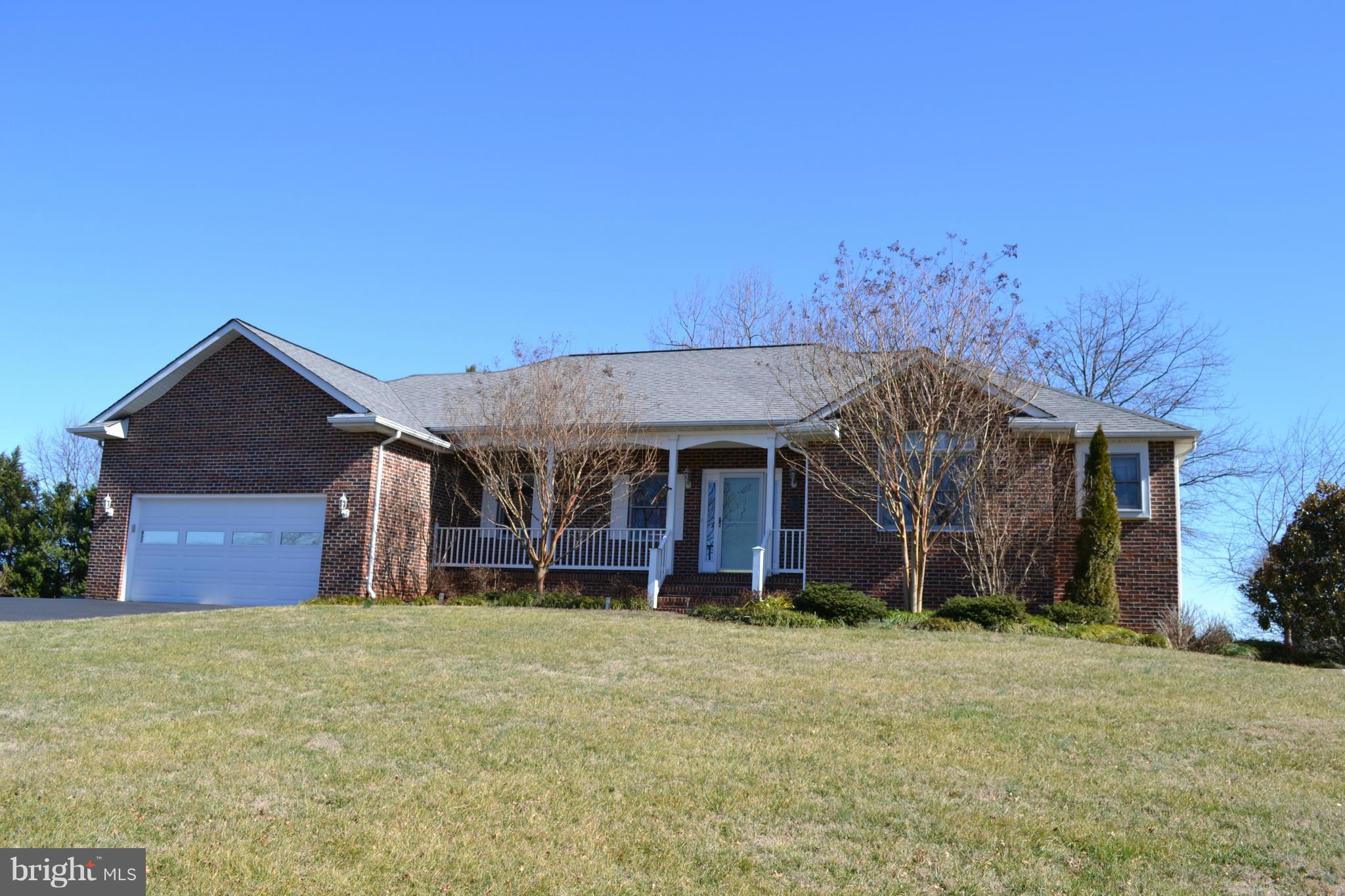 OVERLOOK HEIGHTS - Residential