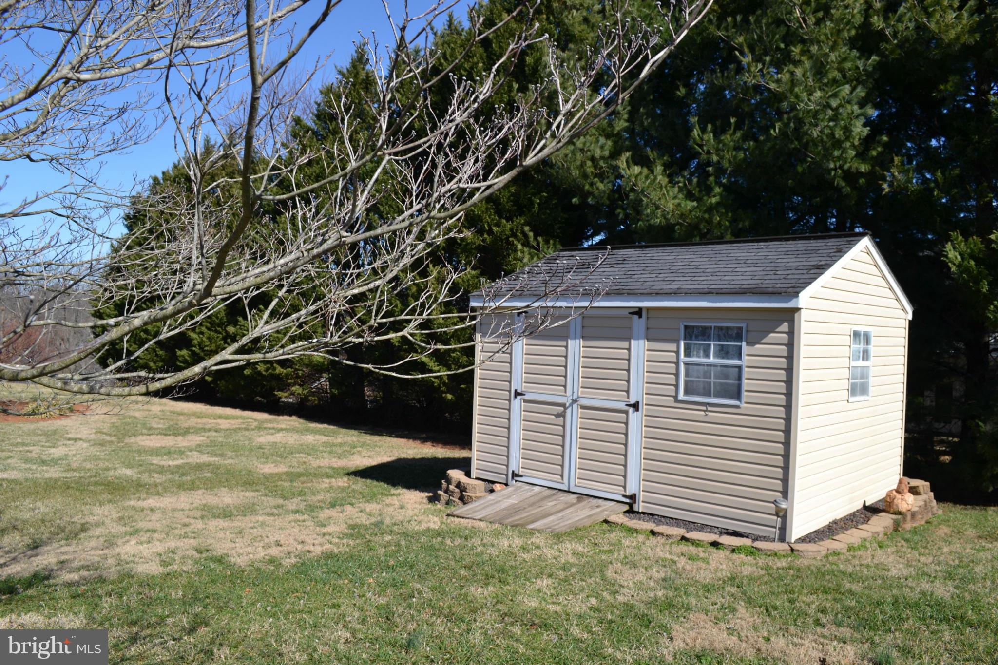 OVERLOOK HEIGHTS - Residential